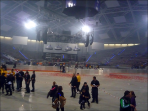 już po wszystkim, sprzątanie -  Rihanna Atlas Arena 2011