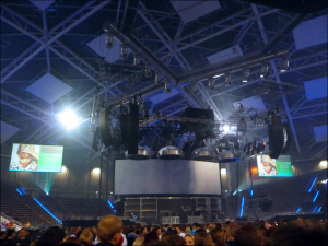 przed koncertem - Rihanna Atlas Arena 2011